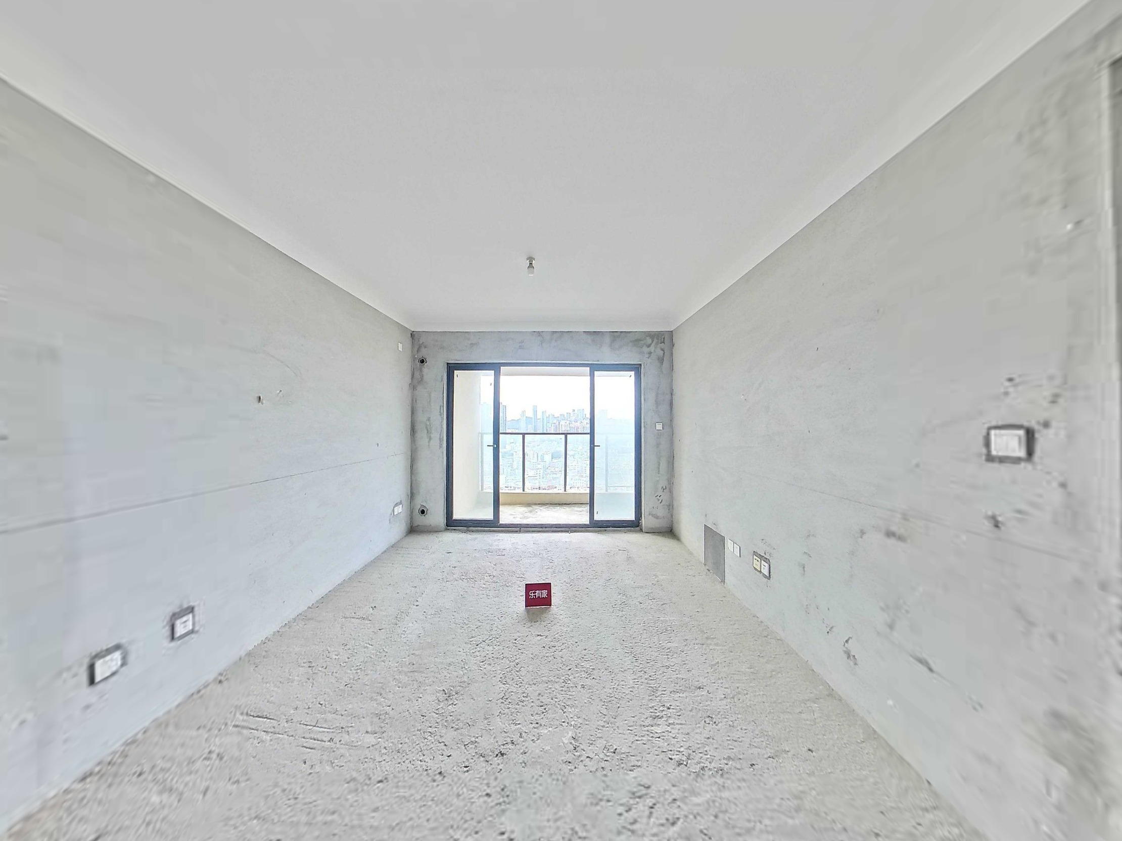 中粮祥云广场，税费低、户型方正，通风采光优，楼龄新，业主诚心出售，随时看房！