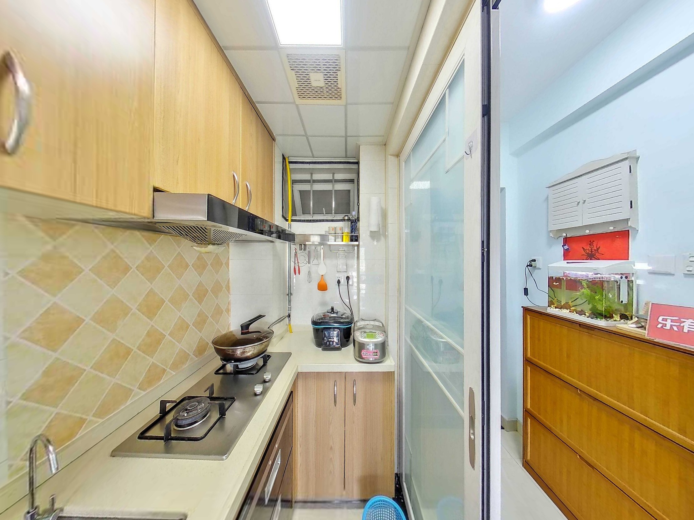 香荟雅苑2房业主急售