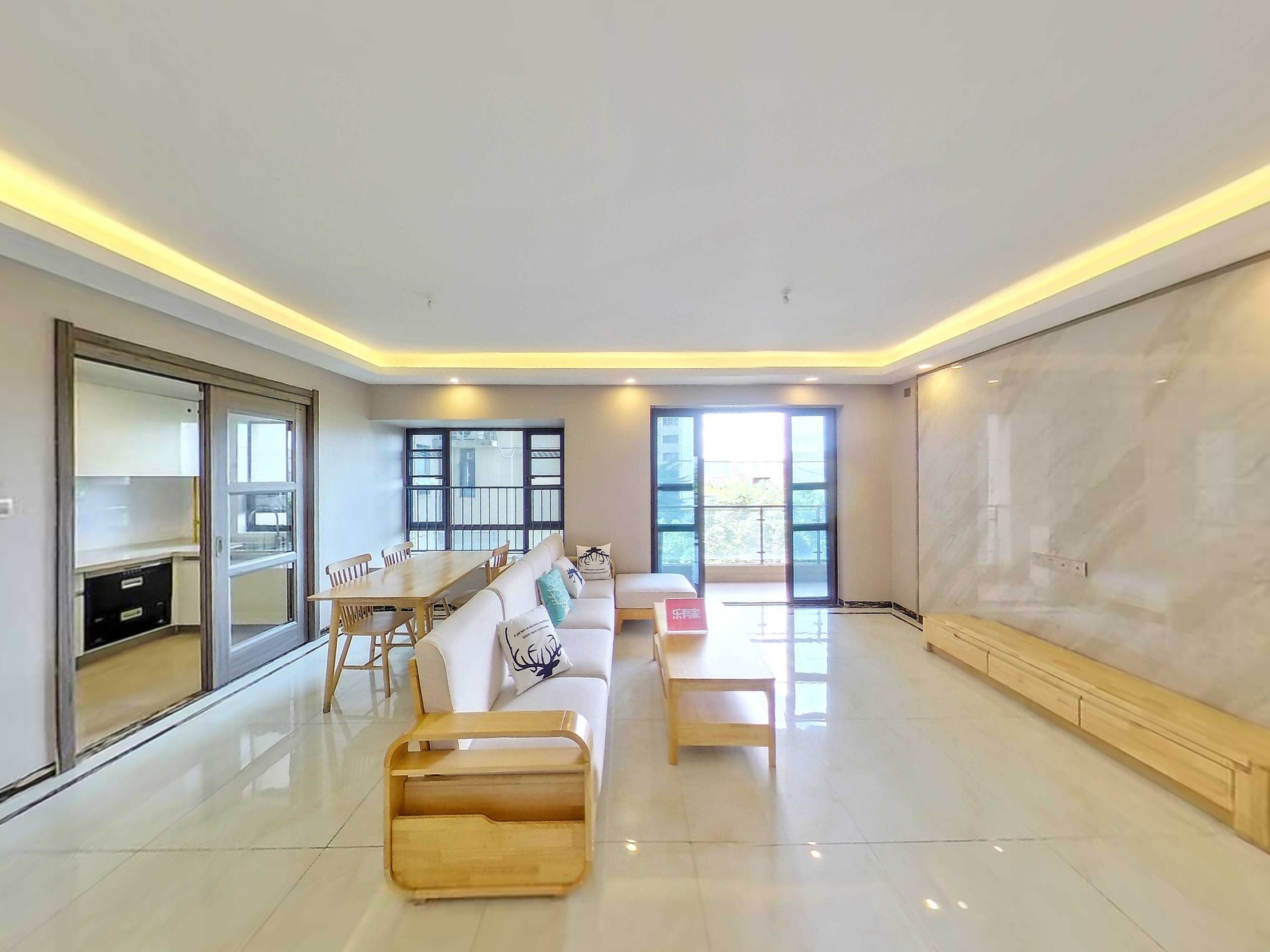 深荟花园，方正户型，朝南采光佳，楼龄新，车位足，业主诚售，随时看房！-惠州深荟花园二手房