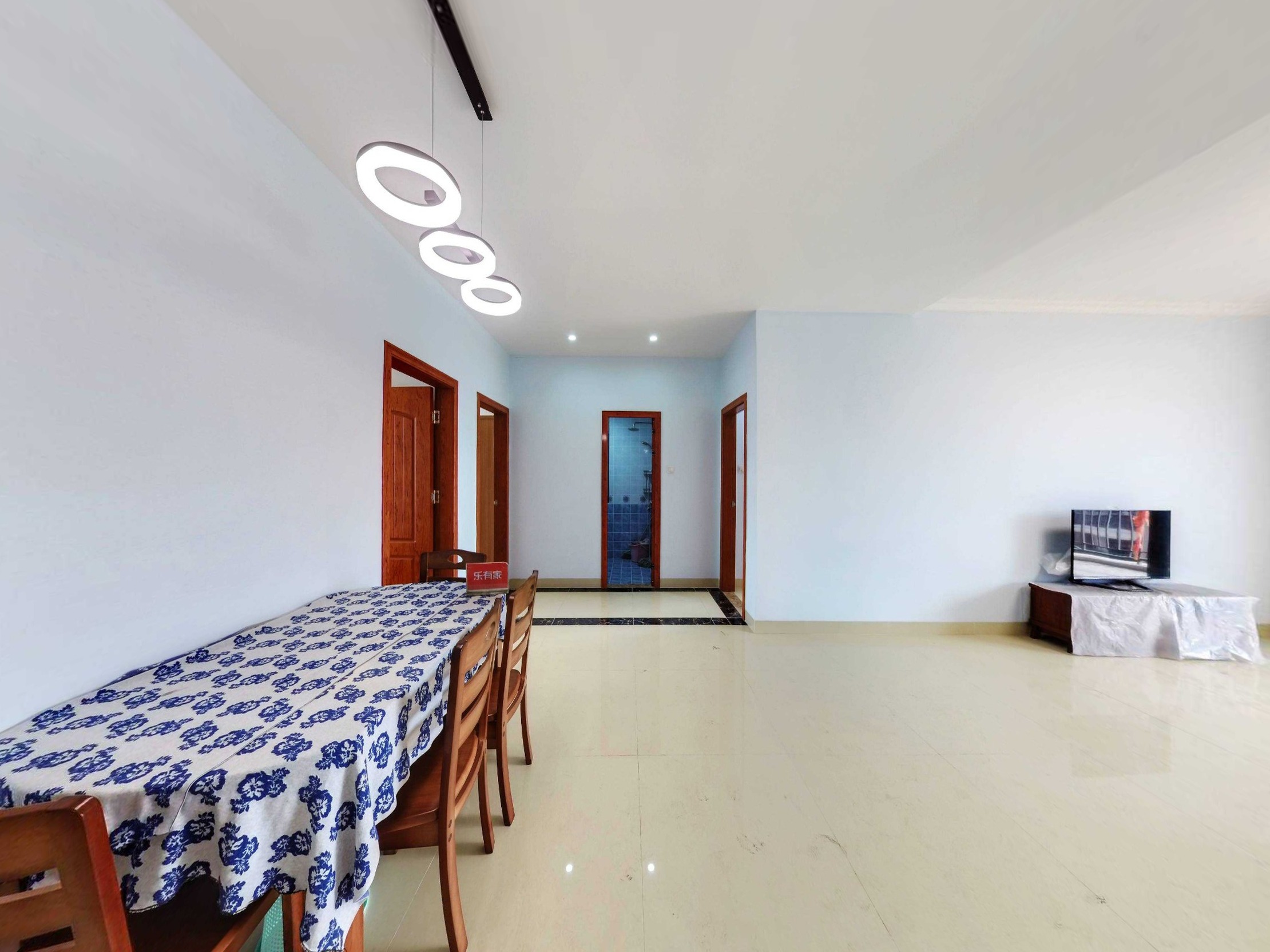 大信新家园一期 5房2厅2卫 125㎡