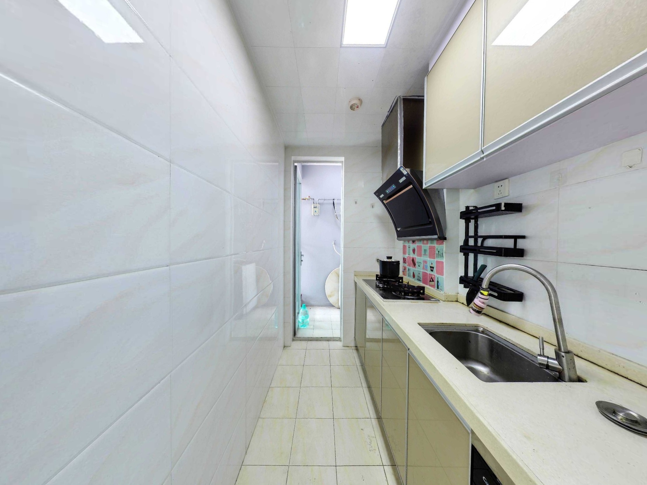 业主急售，看房方便，随时签约