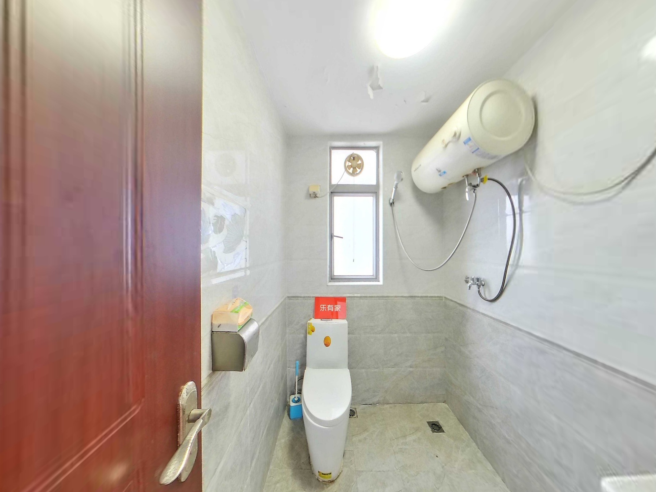 嘉麟豪庭，方正户型，通风采光佳，重点学校，人车分流，空中花园，业主诚售，随时看房！