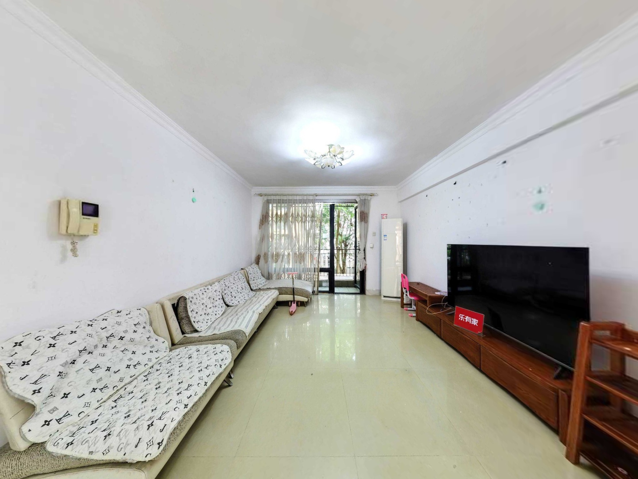 万科物业三房！拎包入住！家私电器都在-中山万科城市风景二手房