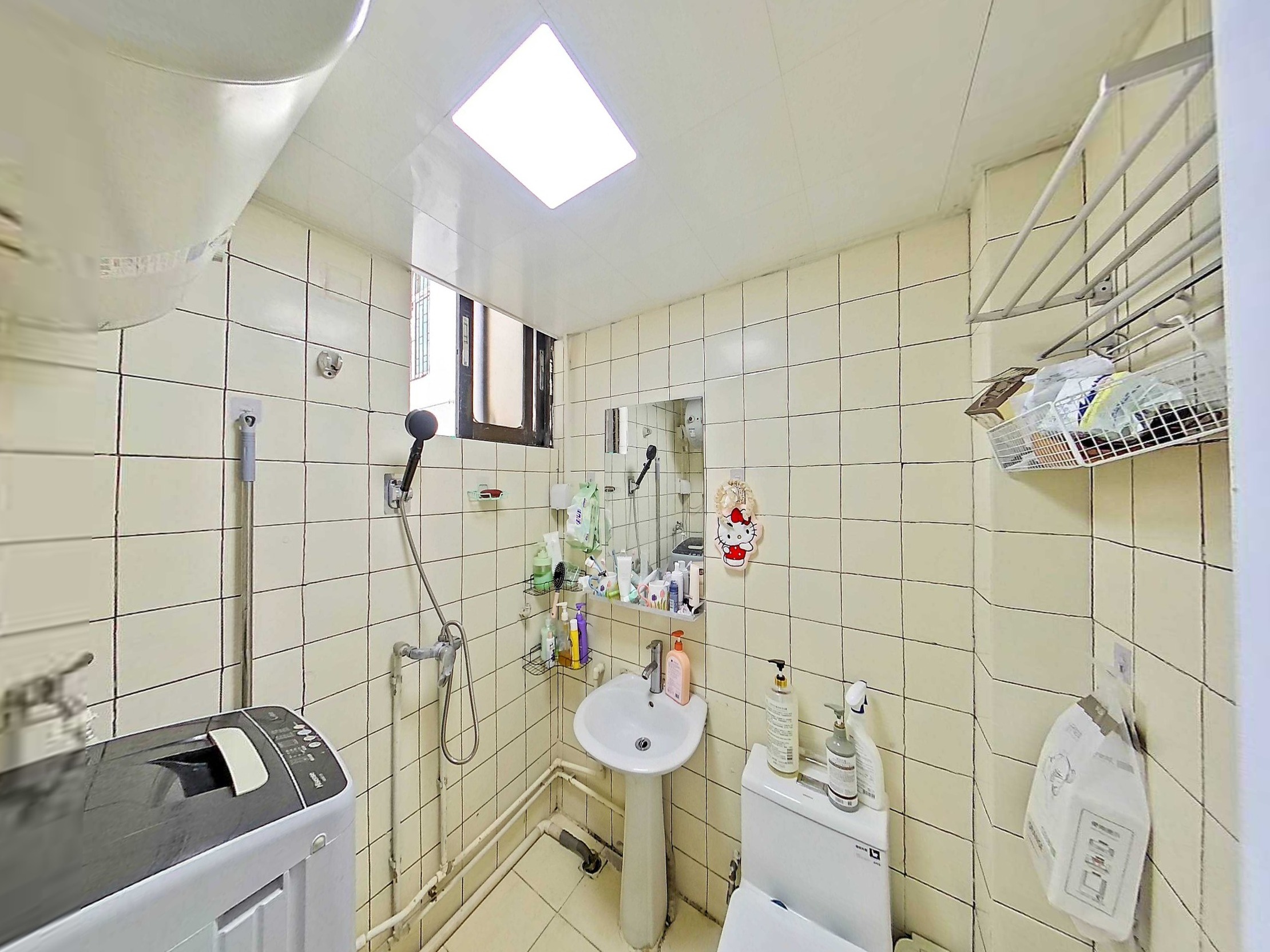 红荔村南北普装2室2厅66.48m²