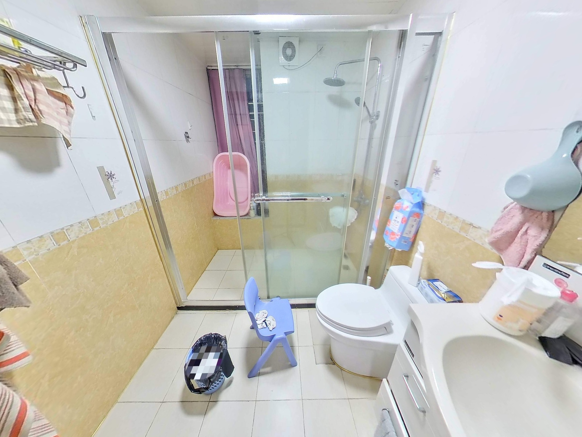 南国丽园大露台四房二厅精装诚心出售