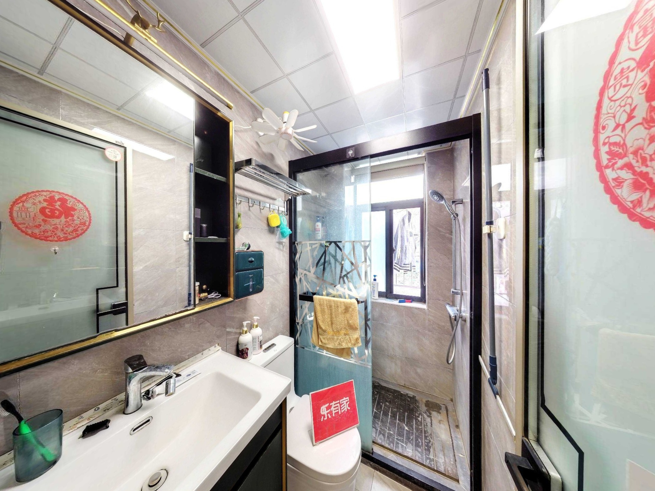 熊猫国际 2房2厅1卫 86.68㎡