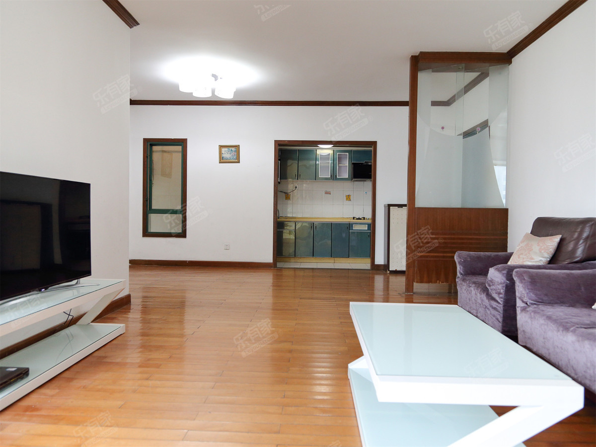 合正名园一期，地铁口物业，温馨四房