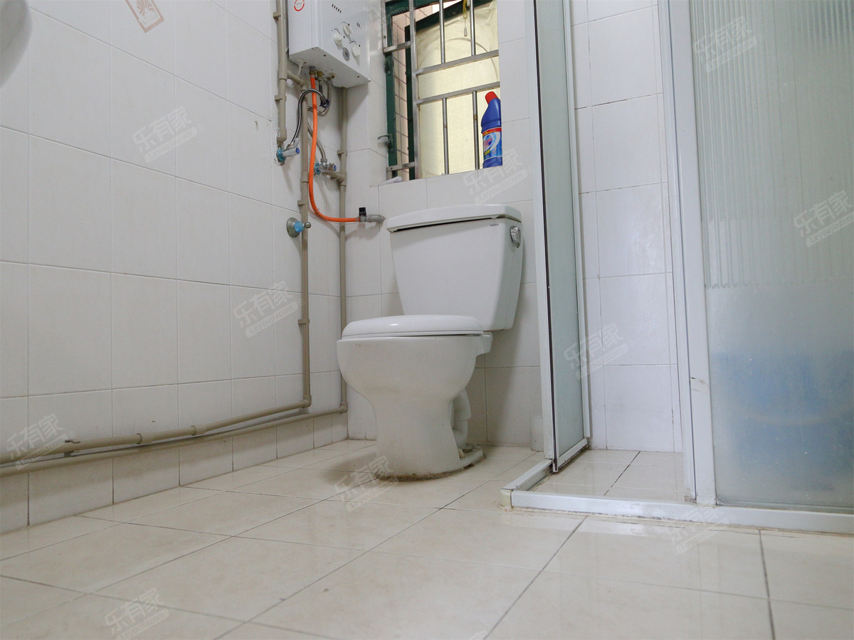 合正名园一期，地铁口物业，温馨四房