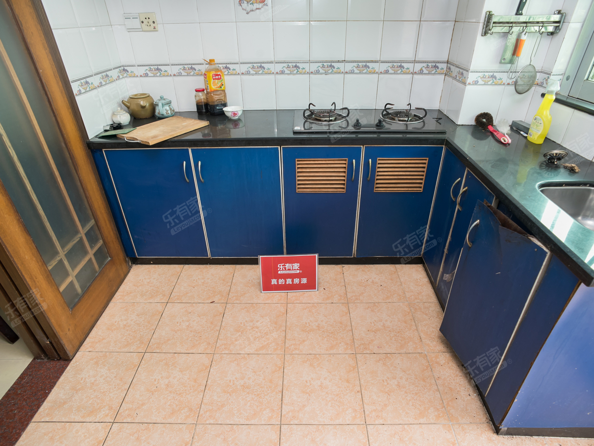 华凯花园南精装3室