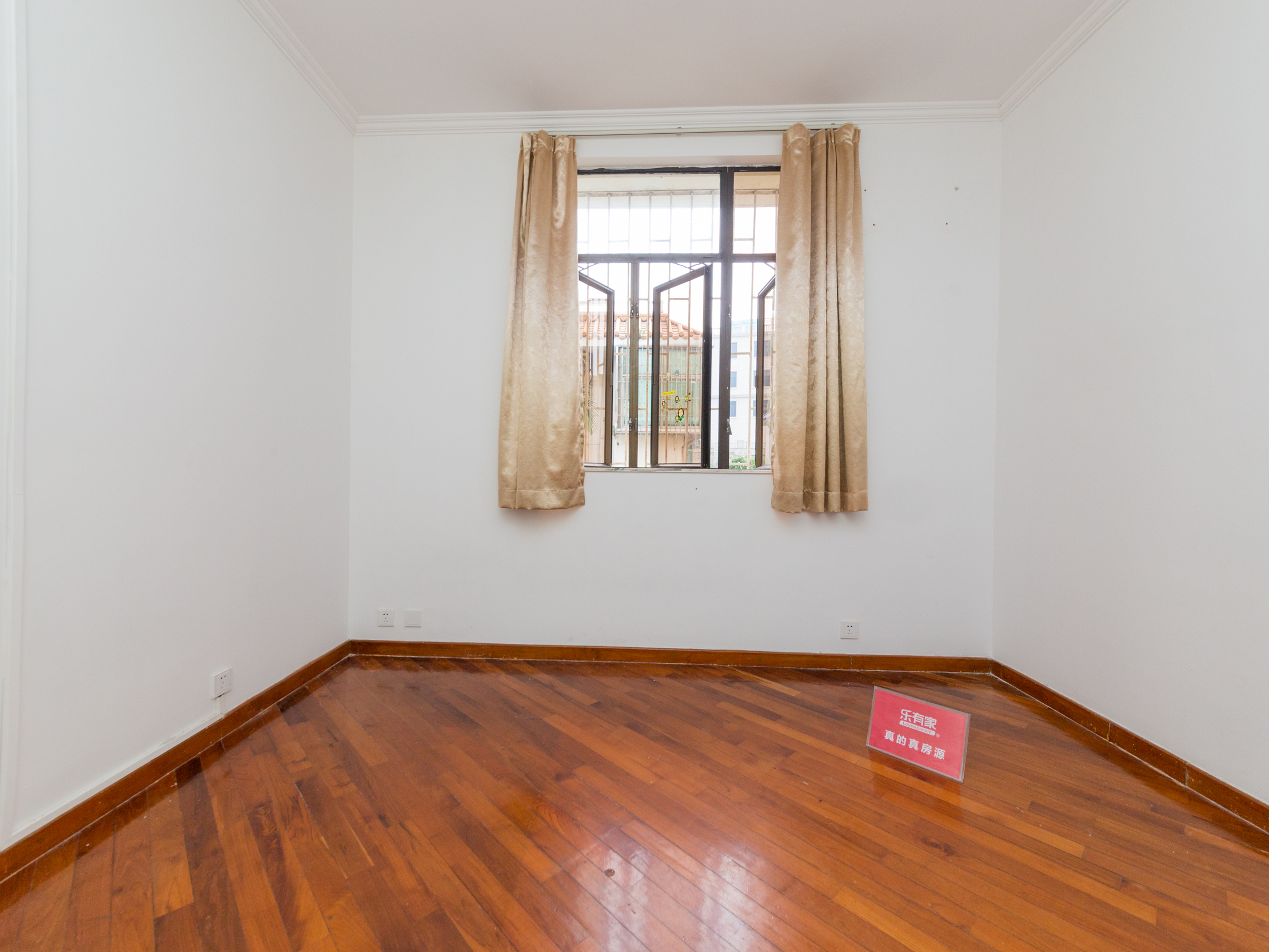 怡景 6房3厅3卫 800㎡