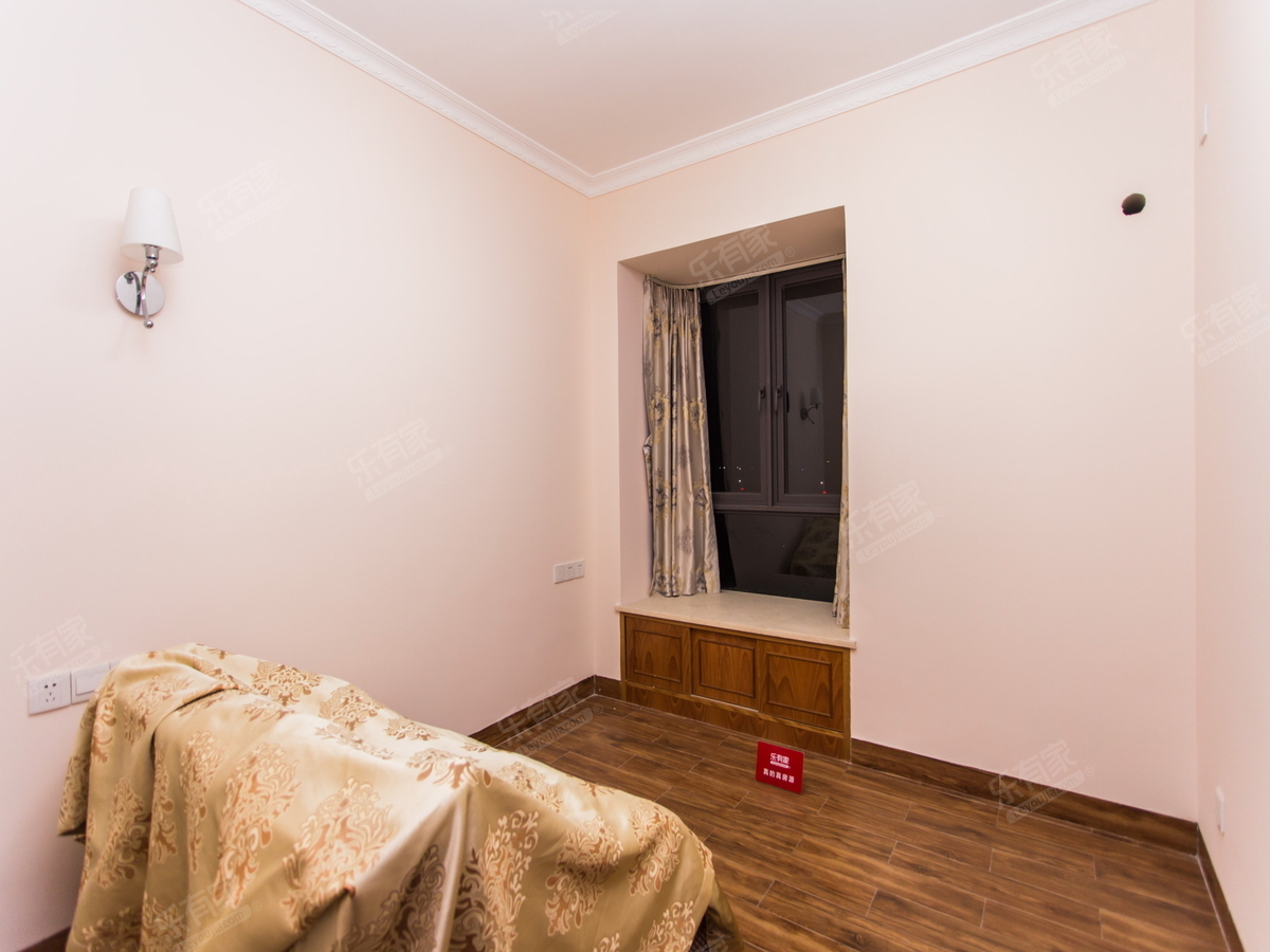 中信凯旋城二期 3房2厅2卫 111.68㎡