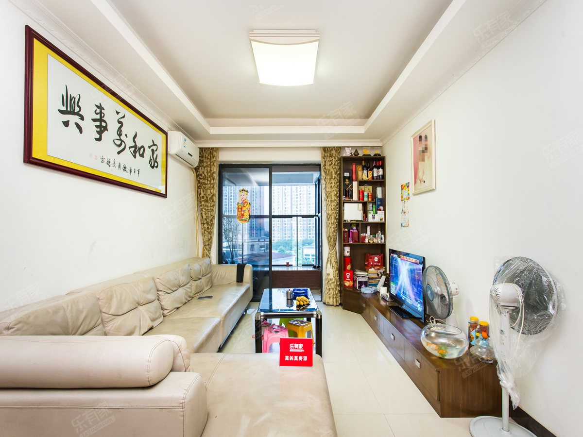 荷兰水乡巧克力精装修房源业主诚心出售，直接拎包入住，看房方便