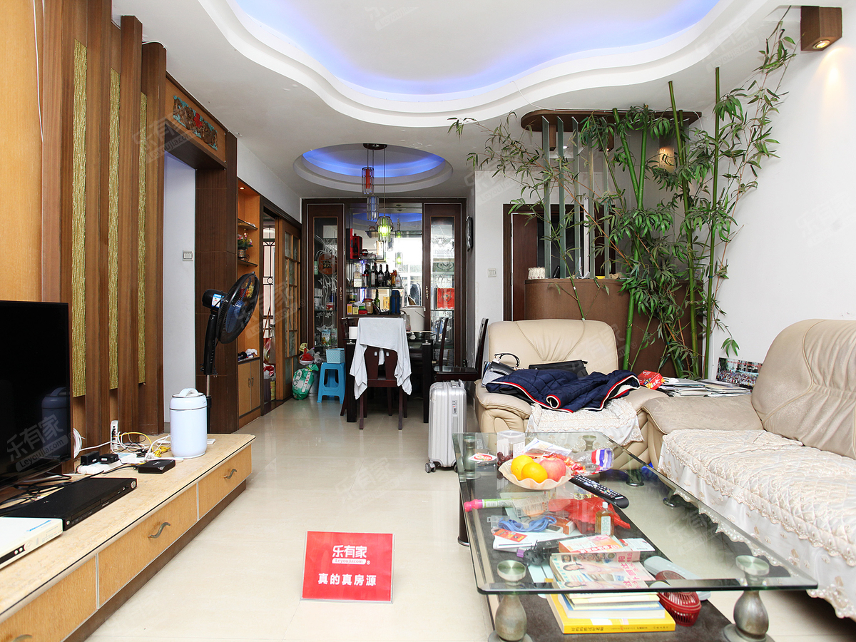 中翠峰之畔 4房2厅1卫 93㎡