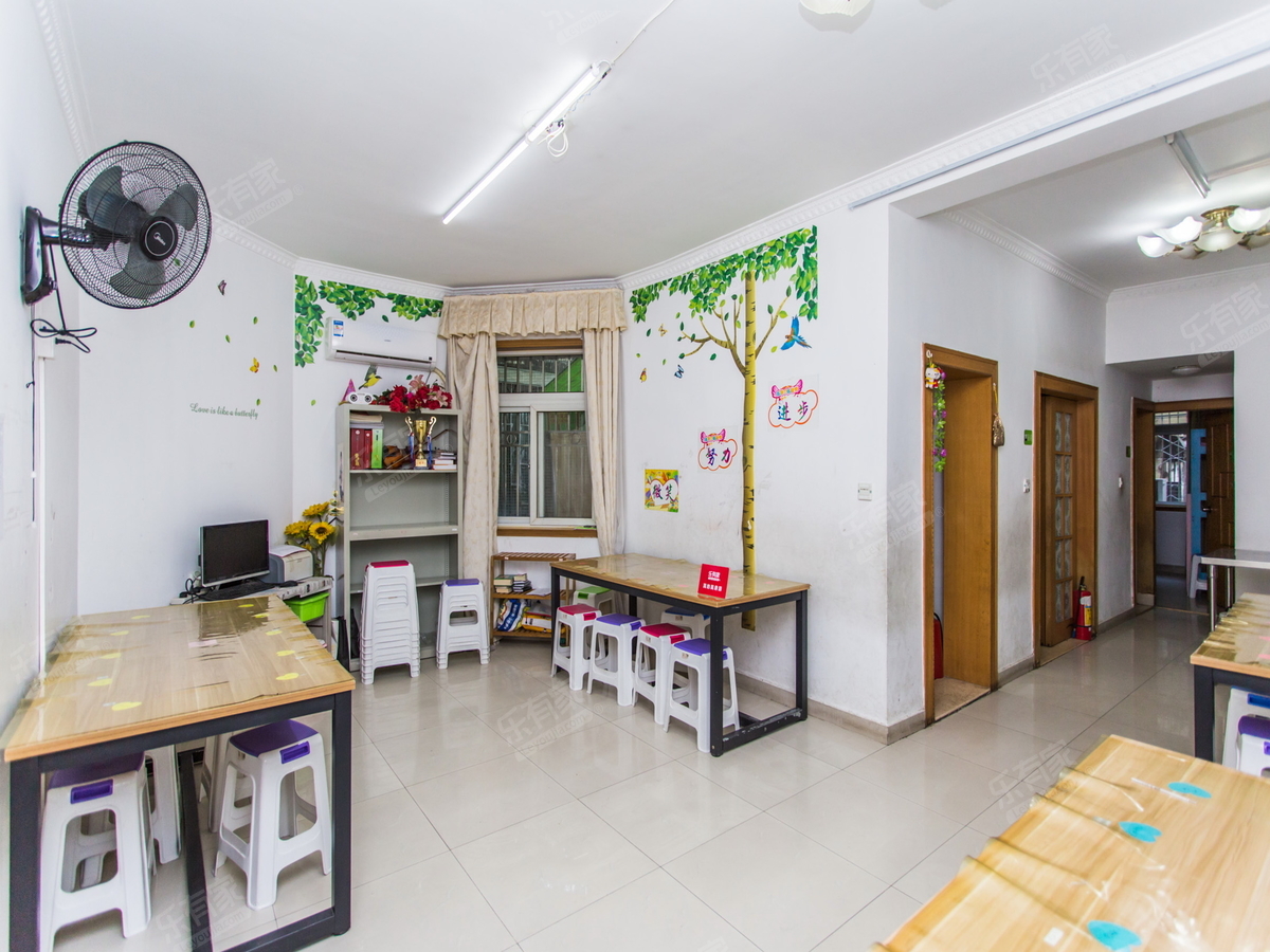 园岭新村4房出售