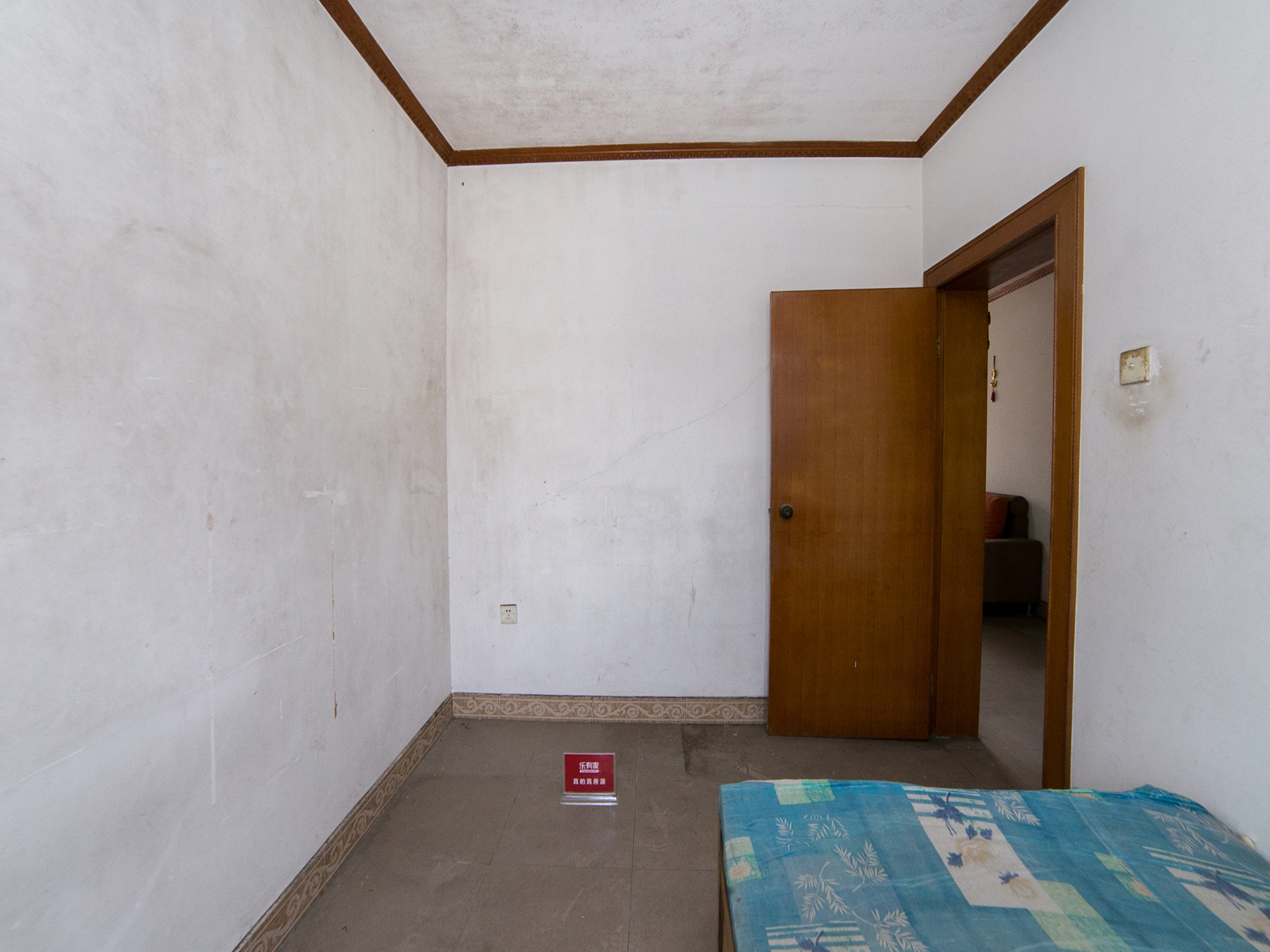 翠花苑 3房2厅1卫 79㎡