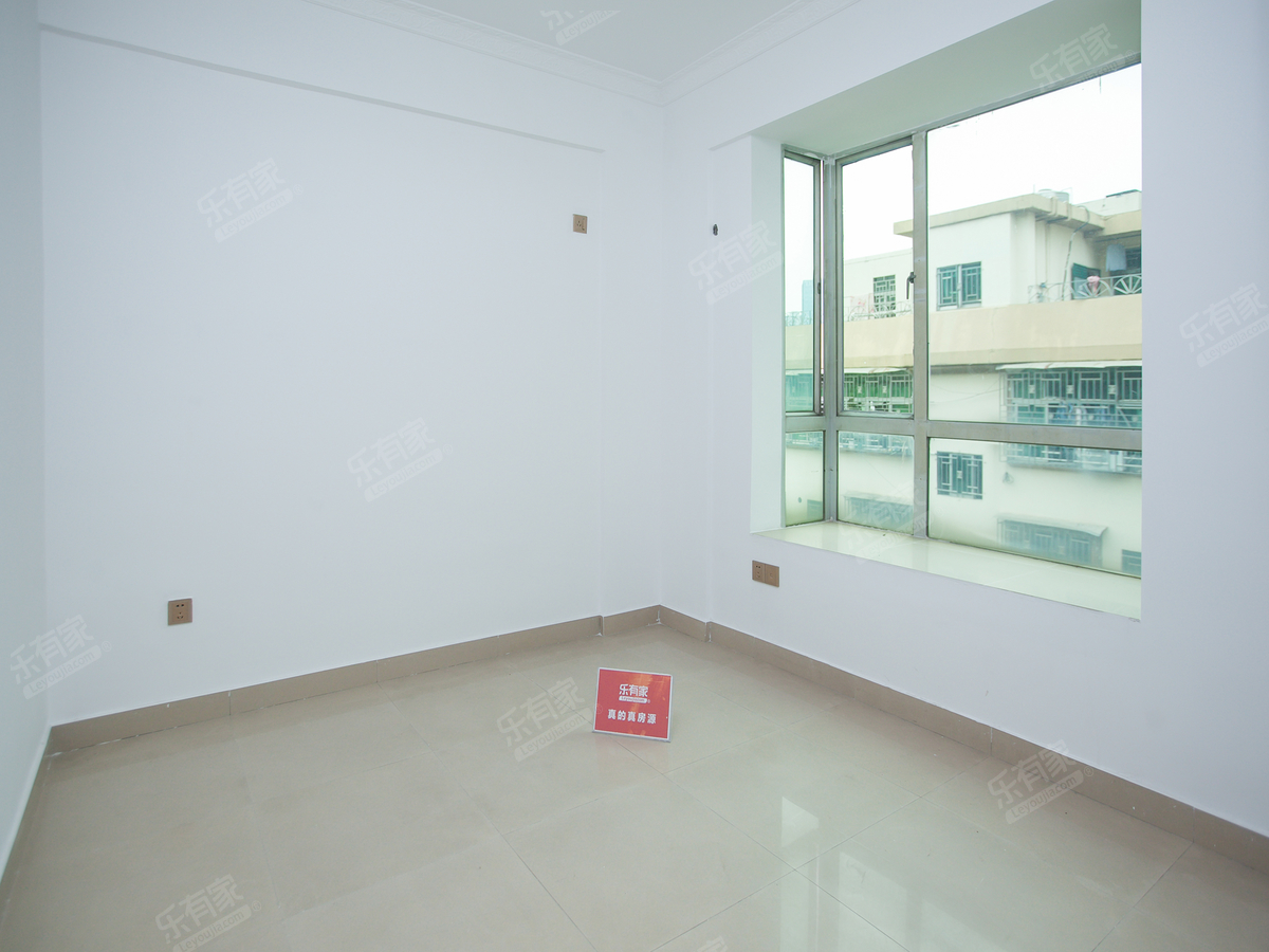 东源阁业主急售户型方正居住舒适