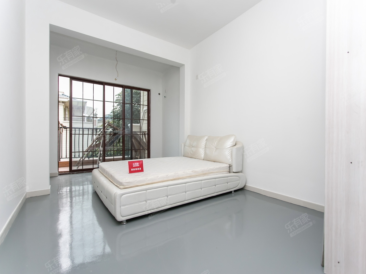 十二橡树庄园二期 4房6厅5卫 233.98㎡