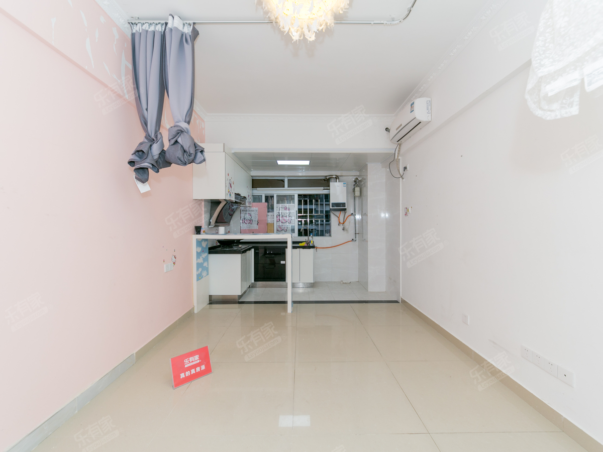 户型方正，诚心出租