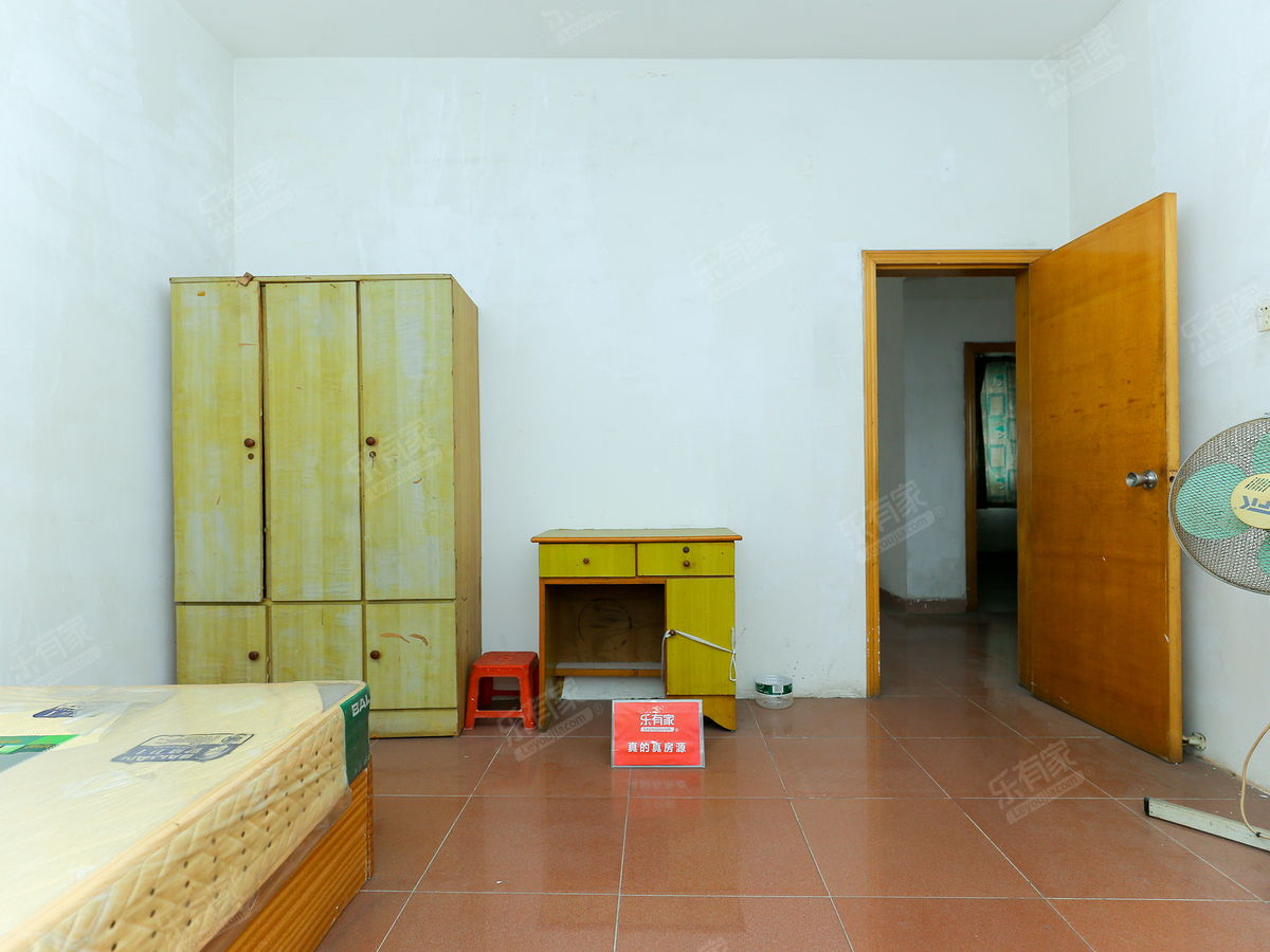 紫坭路 2房2厅2卫 89㎡