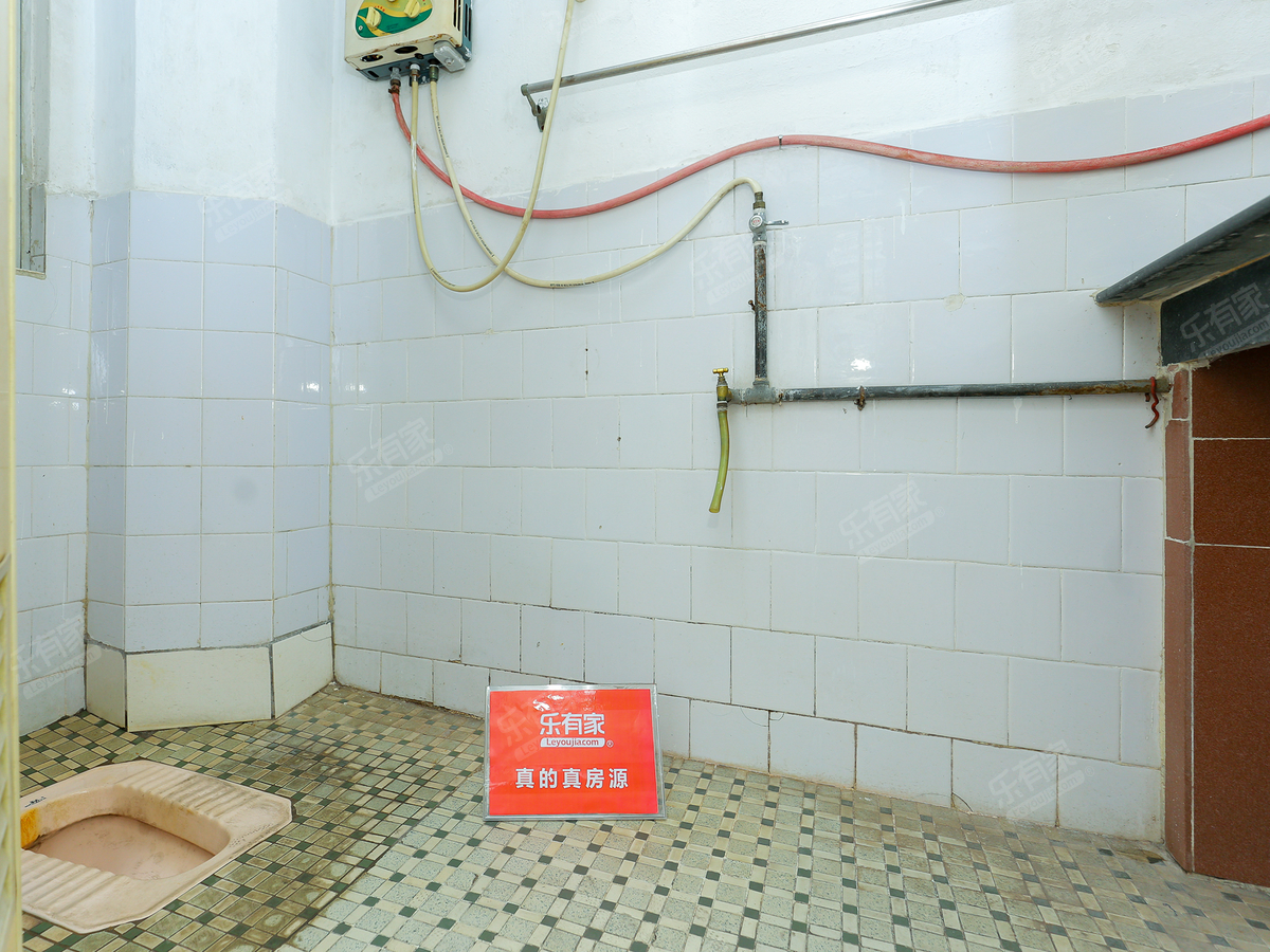 紫坭路 2房2厅2卫 89㎡