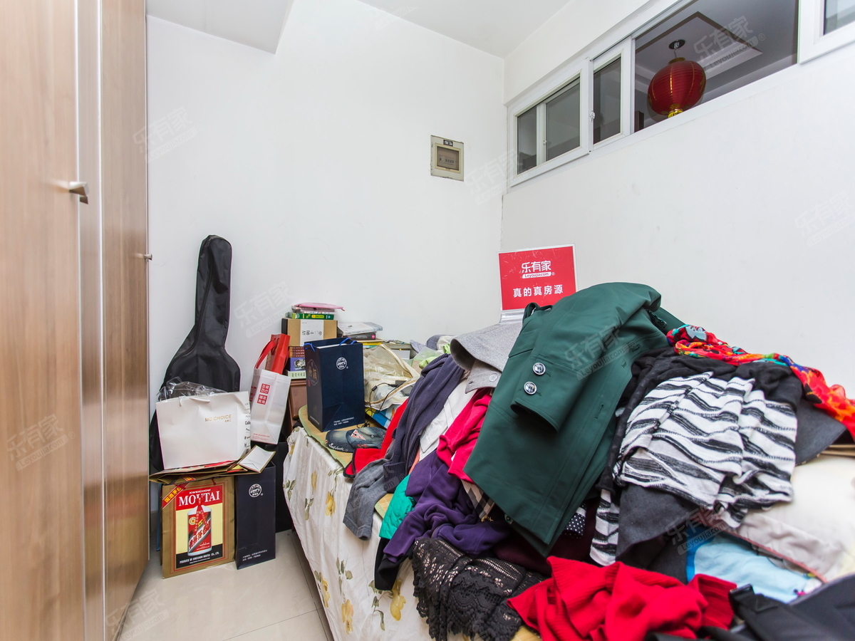 方正户型，高拓格局，通透结构，使用率高。