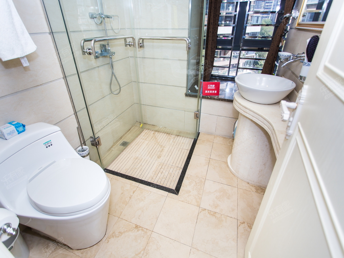 容御花园，业主诚心出售