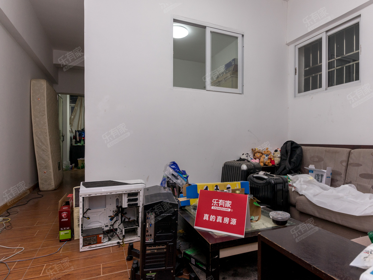 艺华花园客厅-1