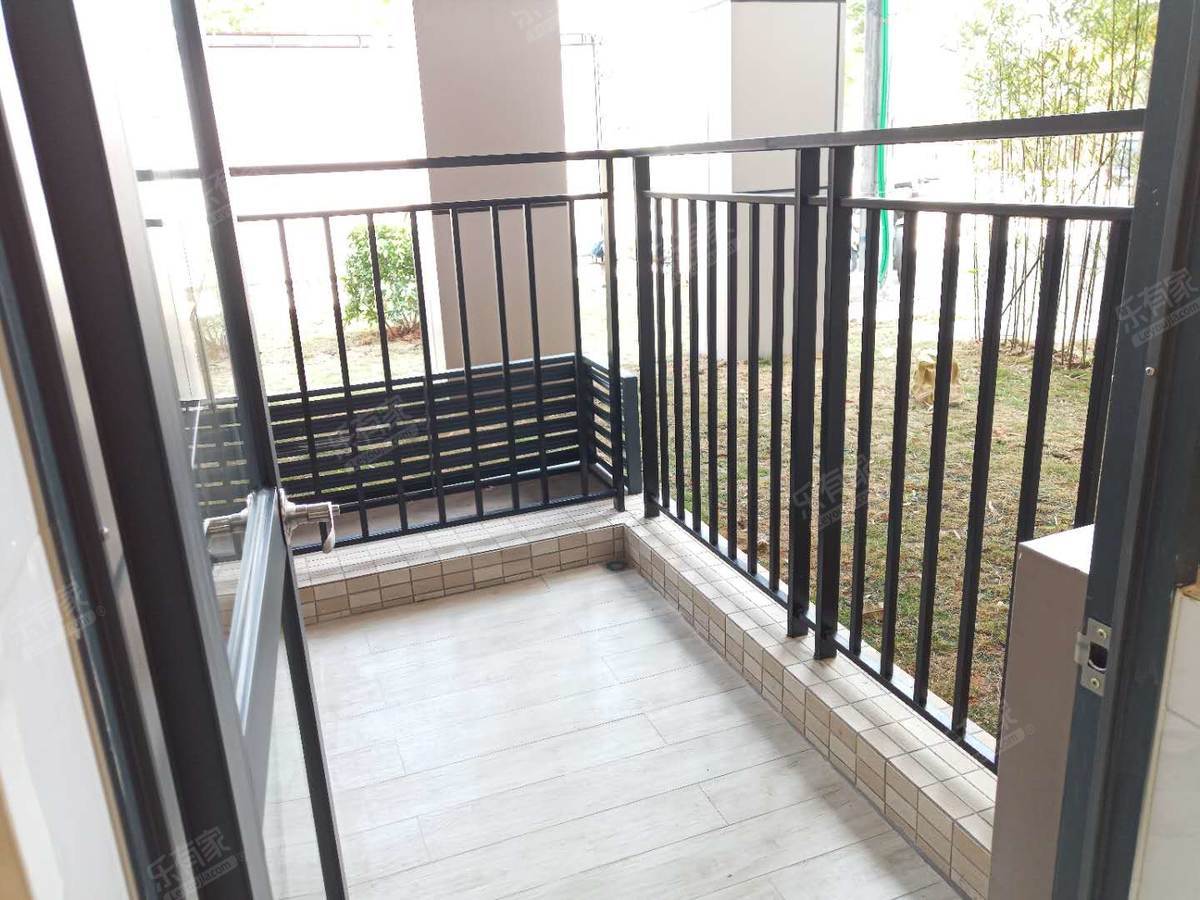 建城天逸园样板房10