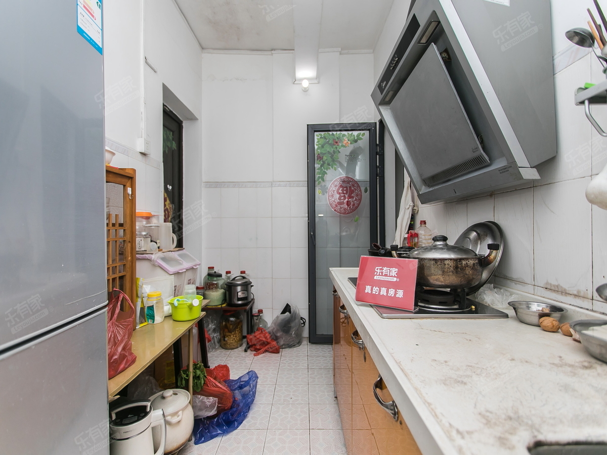 丽景花园精装3房，好房出售，拎包入住，价格实惠