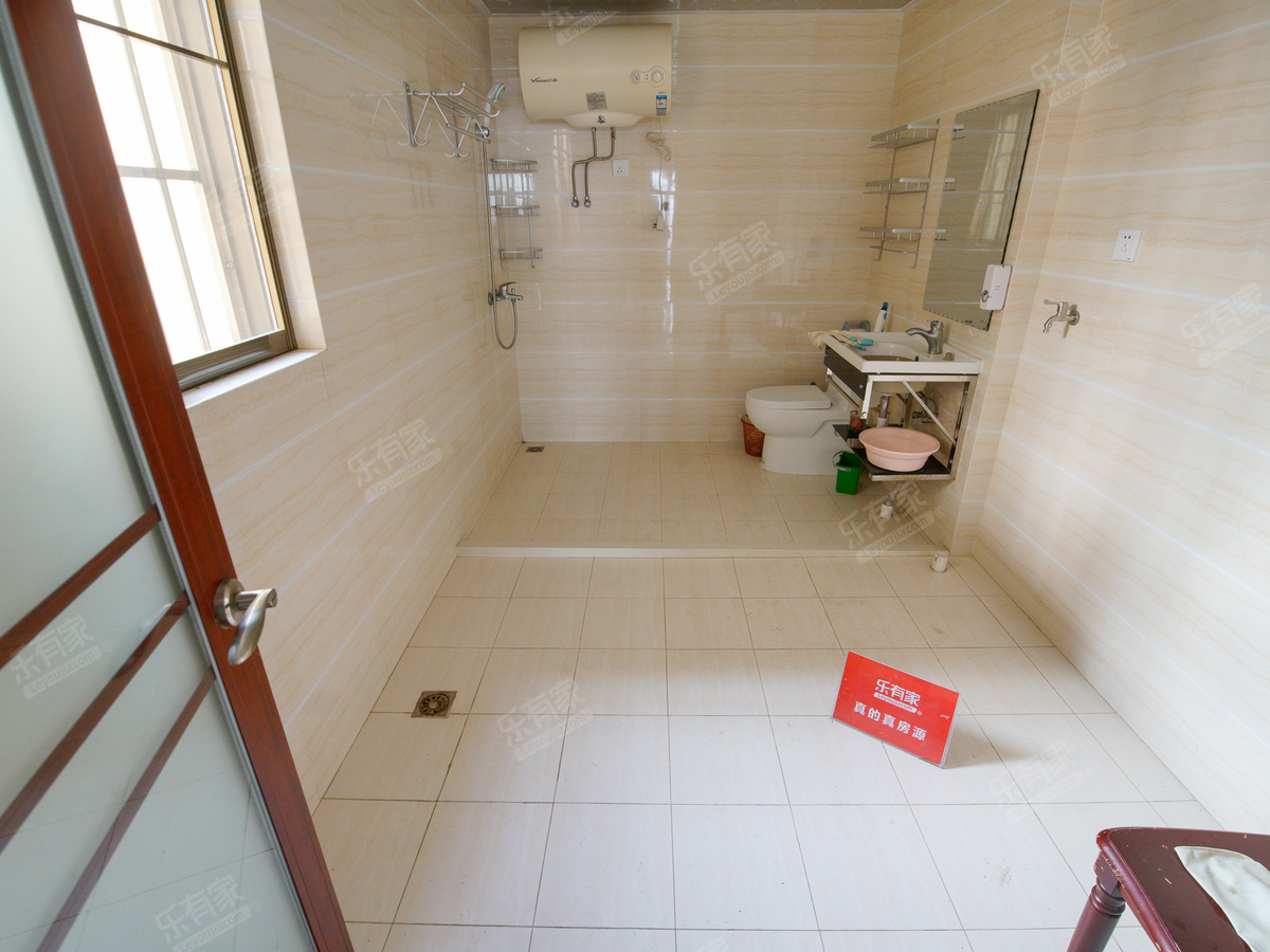 百花花园 4房2厅2卫 152.5㎡