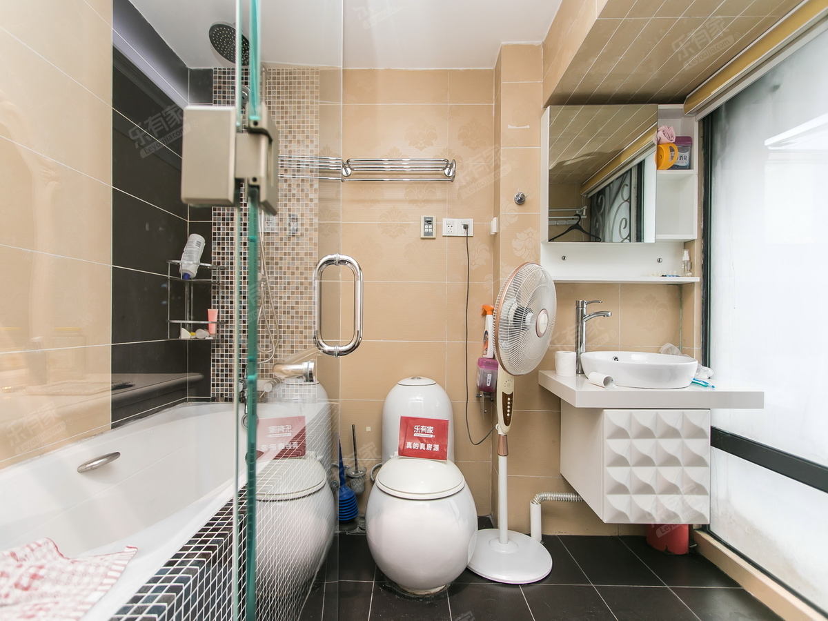 新上房源14号线，多了20个平方，着急出