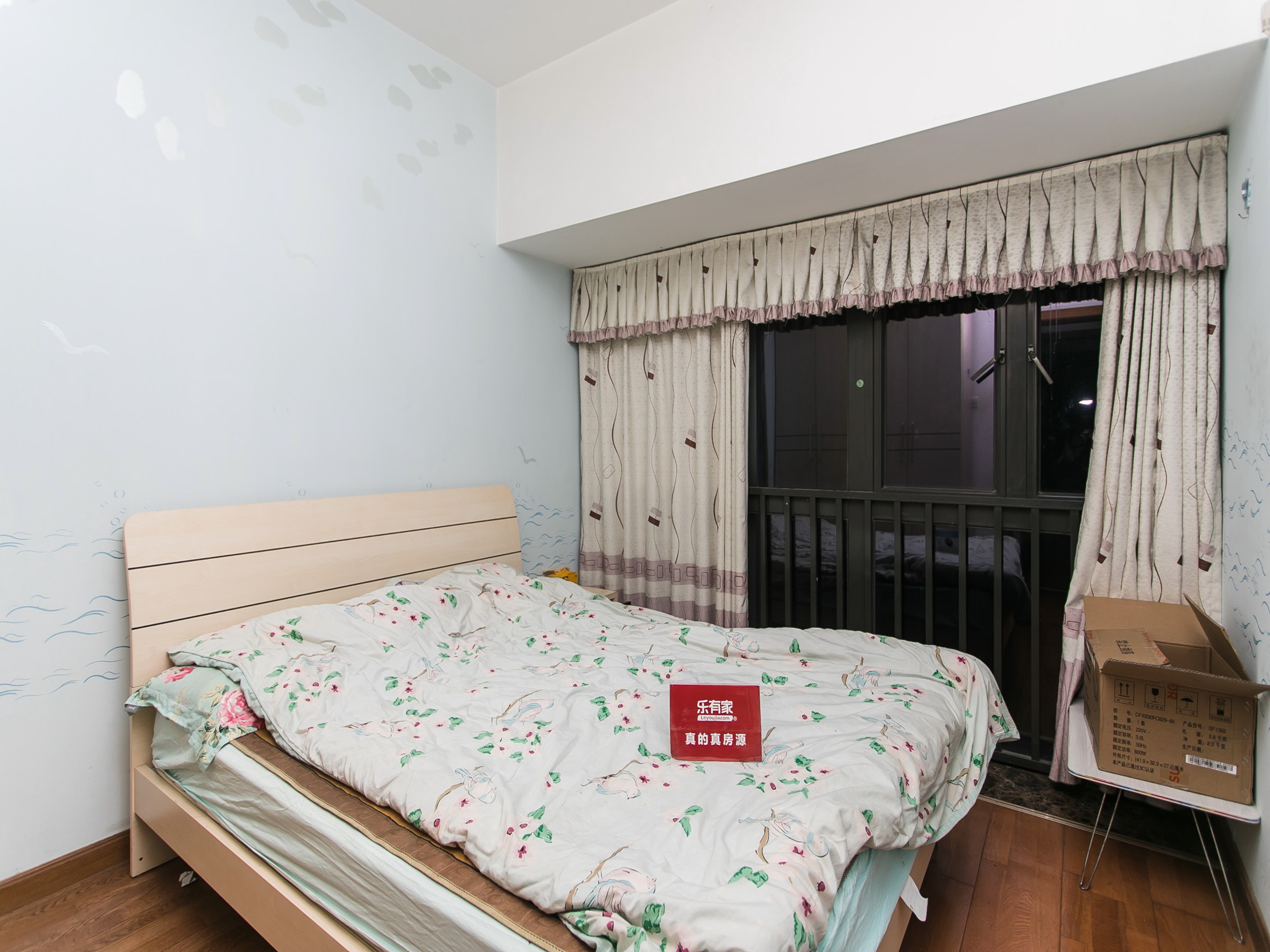 金地梅陇镇精装三房诚心卖