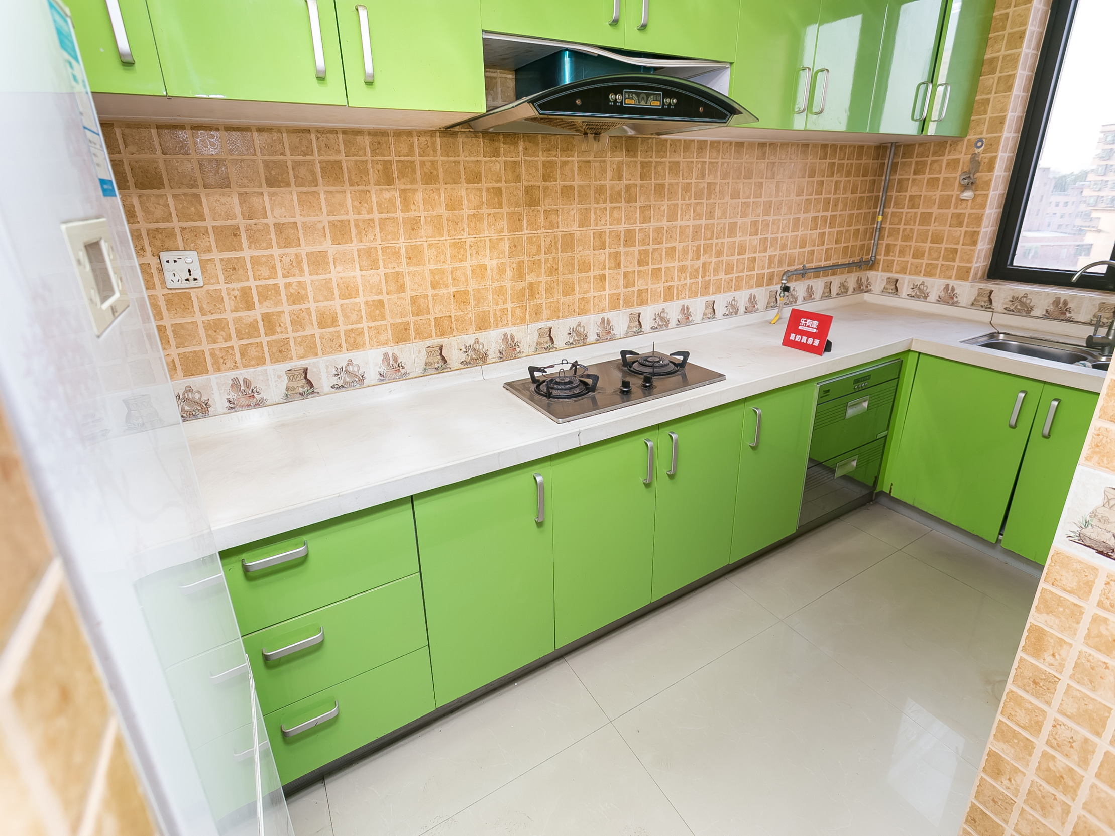 中海西岸华府 4房2厅2卫 156.94㎡