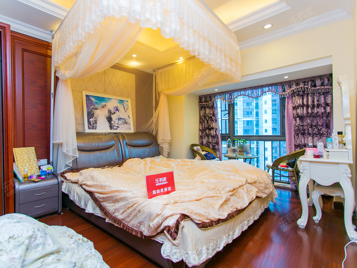 通风采光好，适合居住。