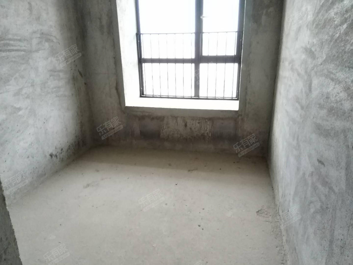 锦绣一品花园毛坯样板房2