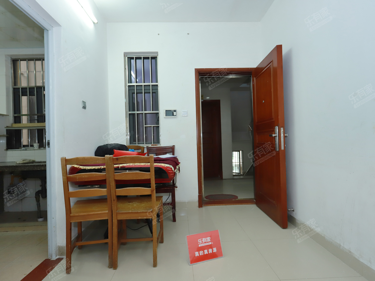 五洲花城C区 3房2厅1卫 81.46㎡