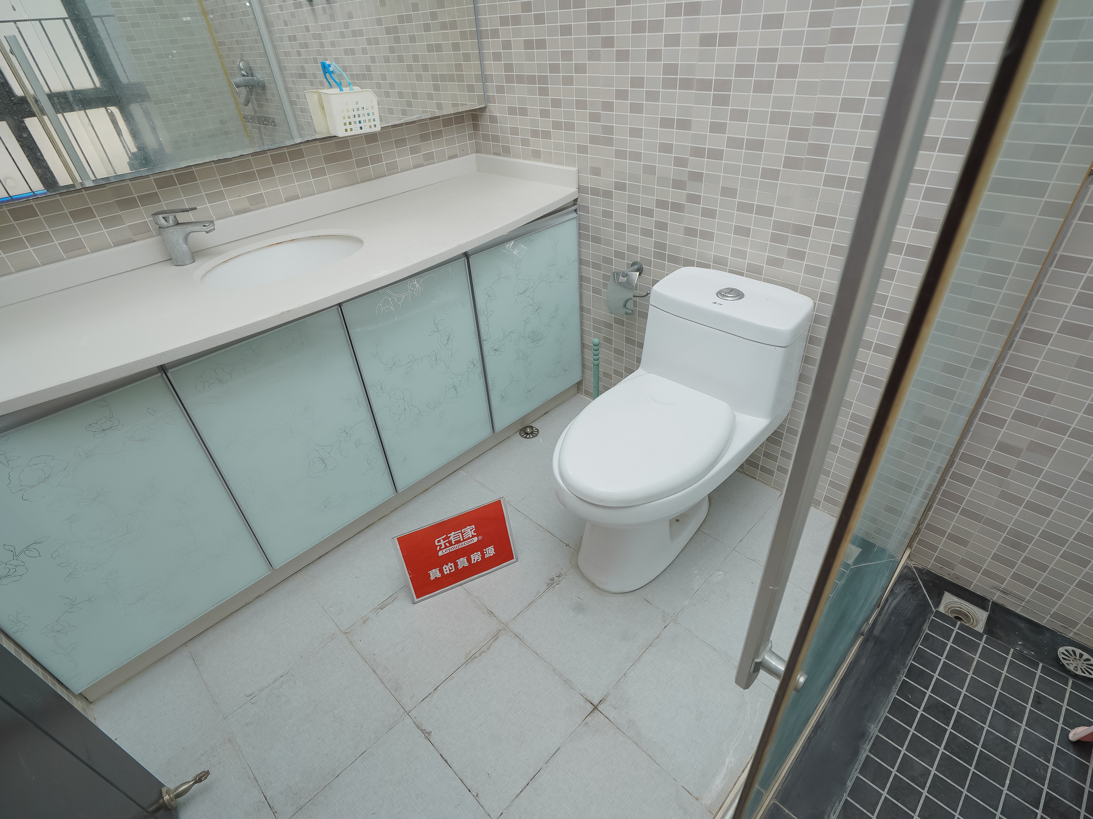 急售精装三房实地璟湖城