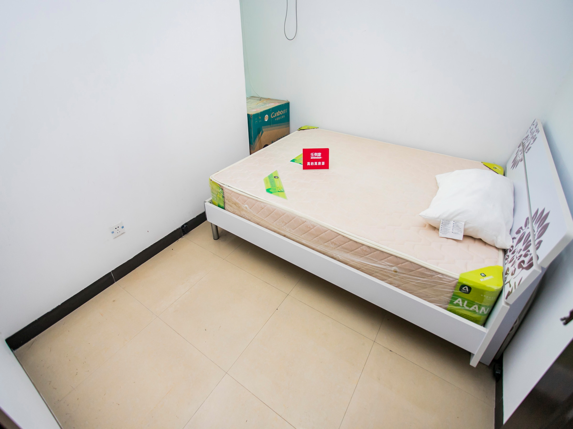 怡康家园精装大户型，看房提前联系