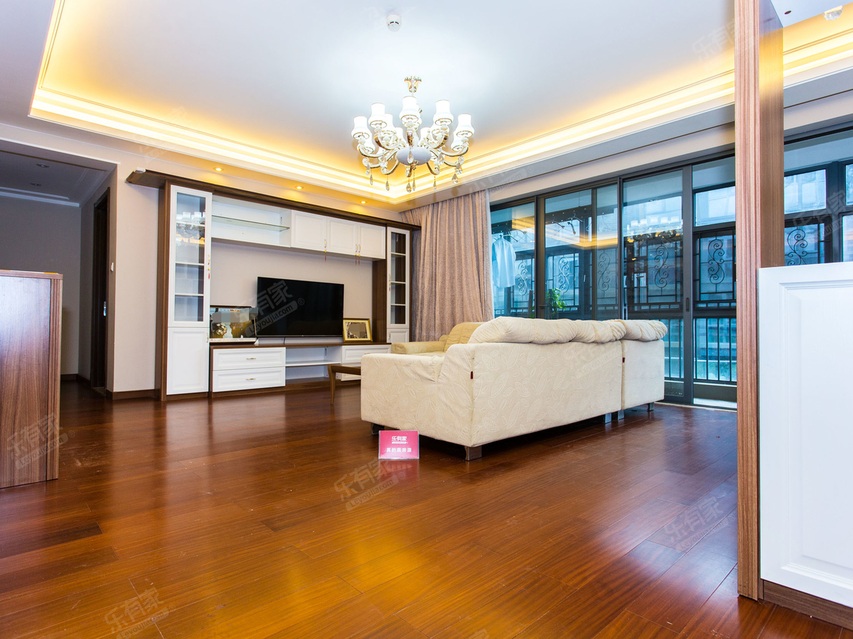 万科广场 3房2厅2卫 155.22㎡