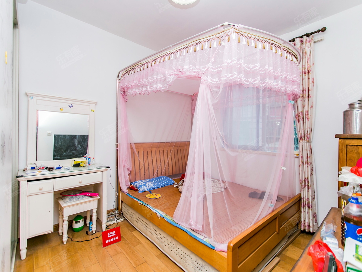 梅兴苑顶复大露台5房，方正实用