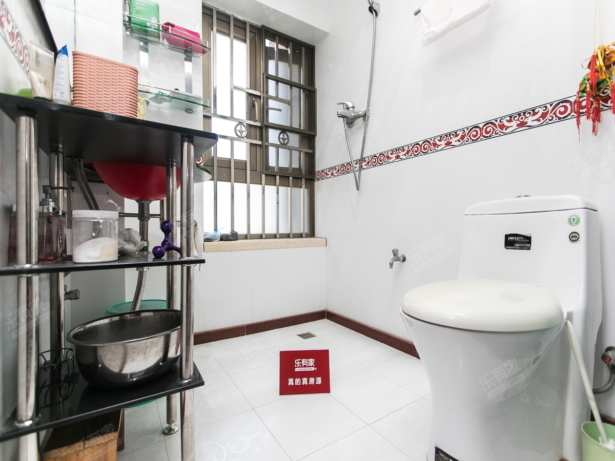 世纪春城精装房源，业主诚心出售