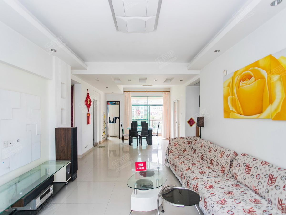 熊猫国际 3房2厅2卫 129.56㎡