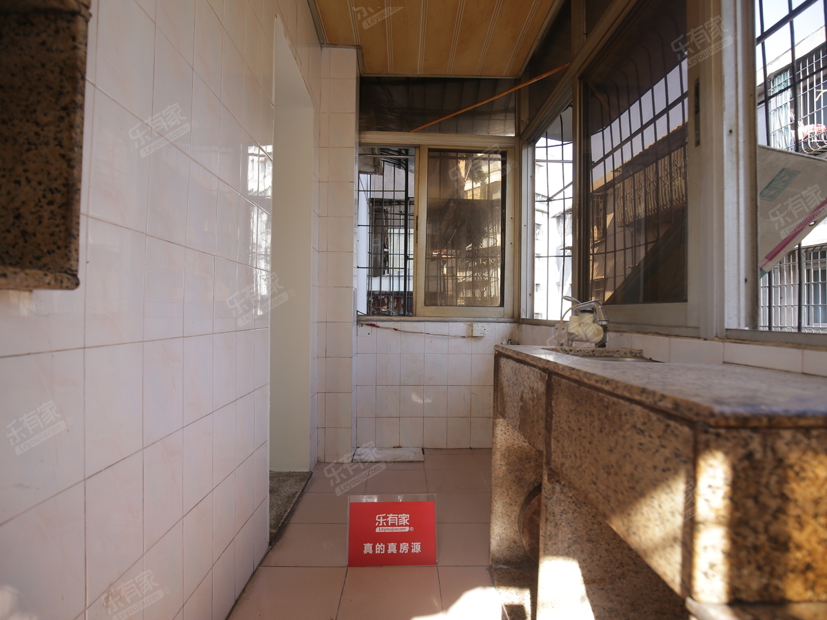 江边里 2房2厅1卫 60㎡