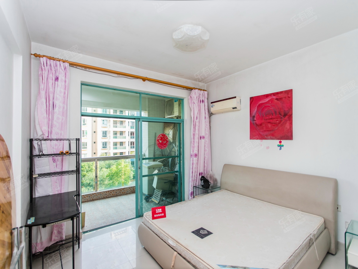 熊猫国际 3房2厅2卫 129.56㎡