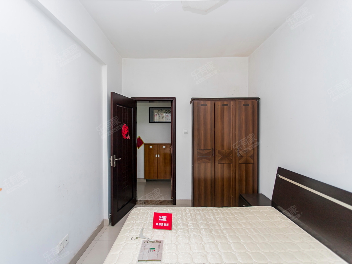 熊猫国际 3房2厅2卫 129.56㎡