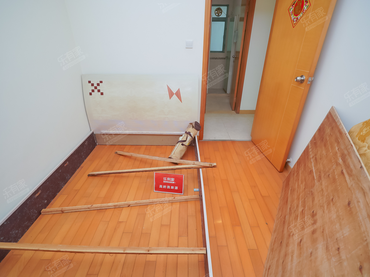 东区凯茵豪园电梯三房精装修看房方便