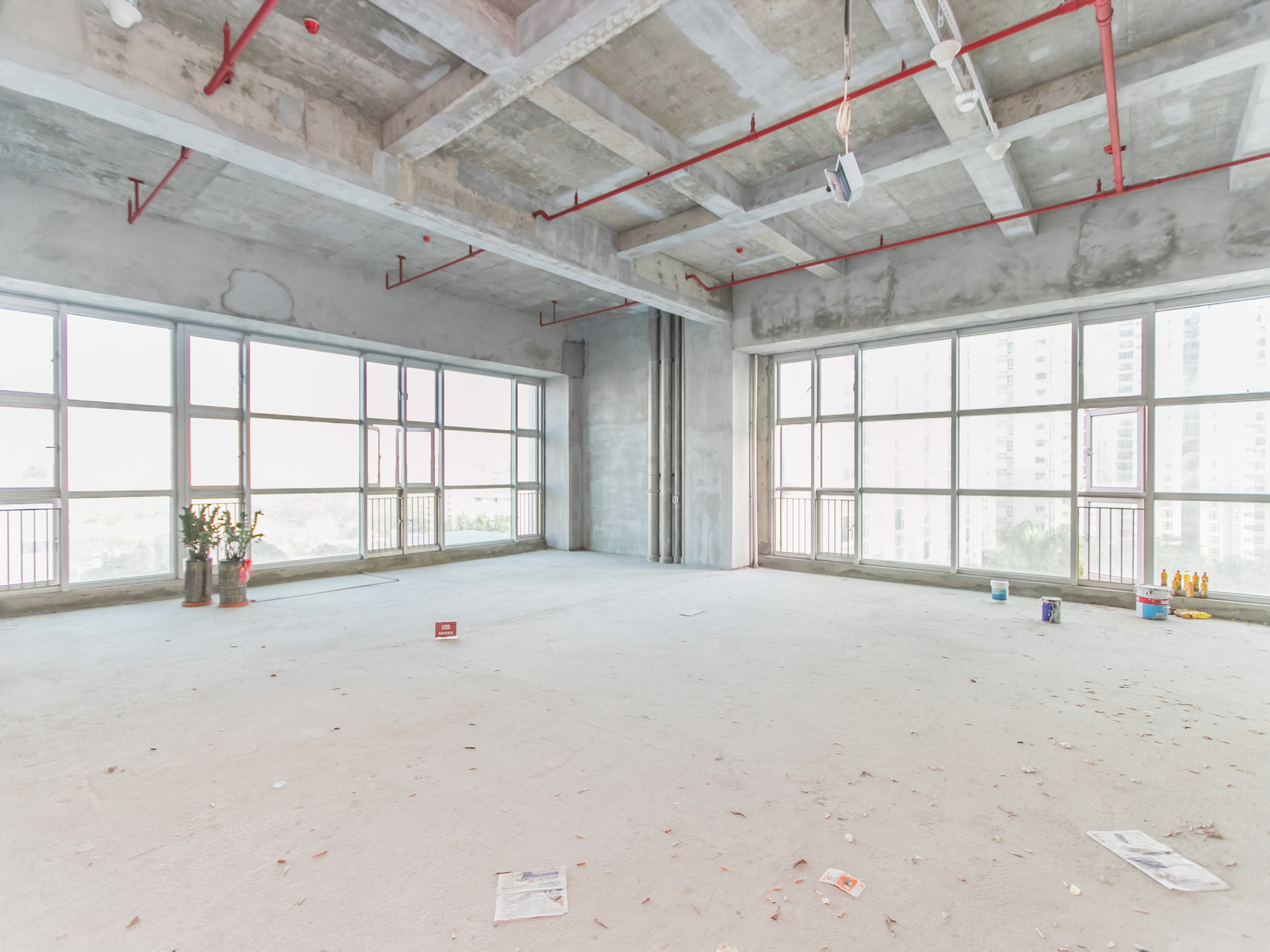 新天世纪CBC，价格便宜，停车位充足