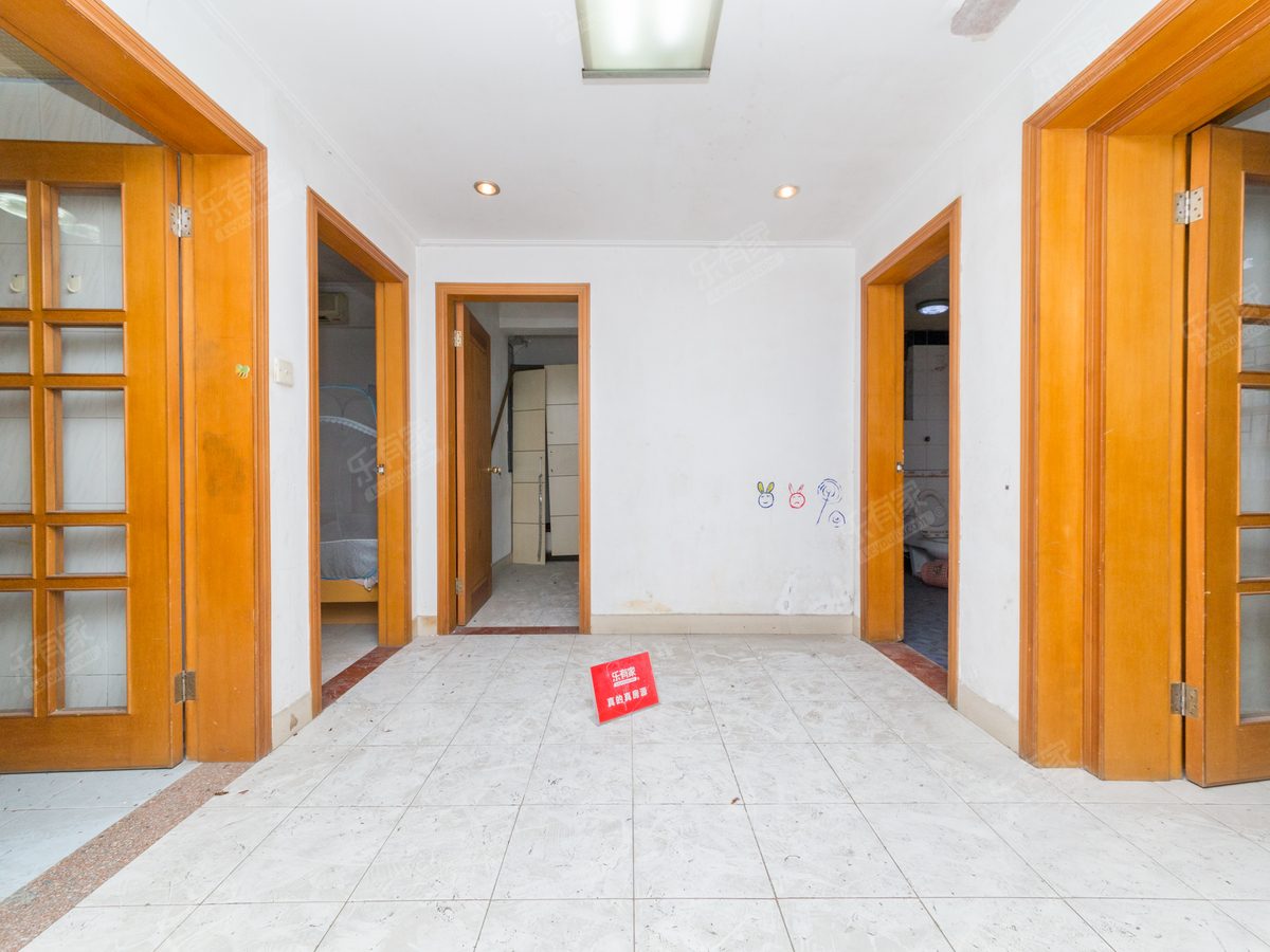 悦来花园精装3房