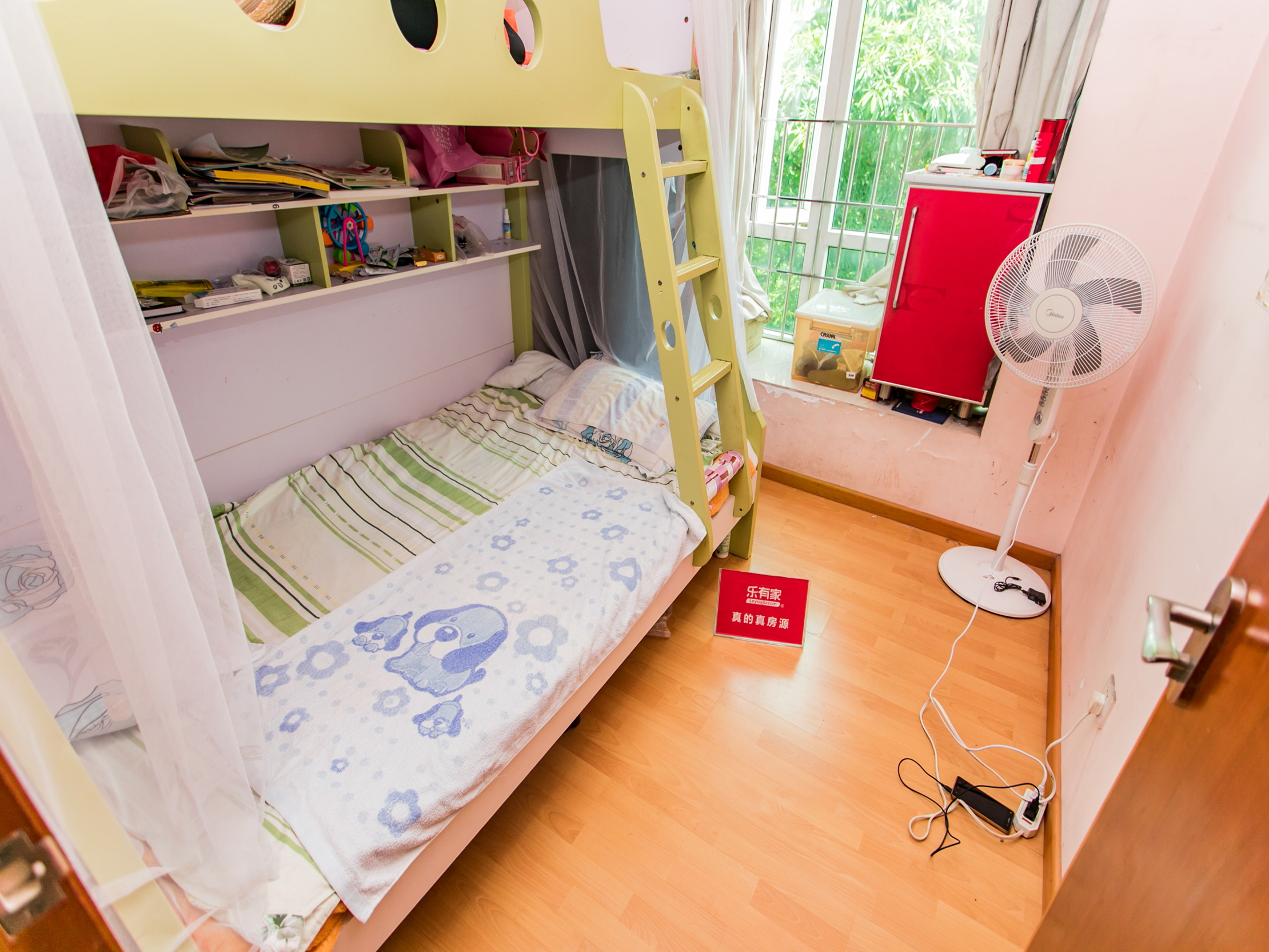 业主诚心出售，价格可谈