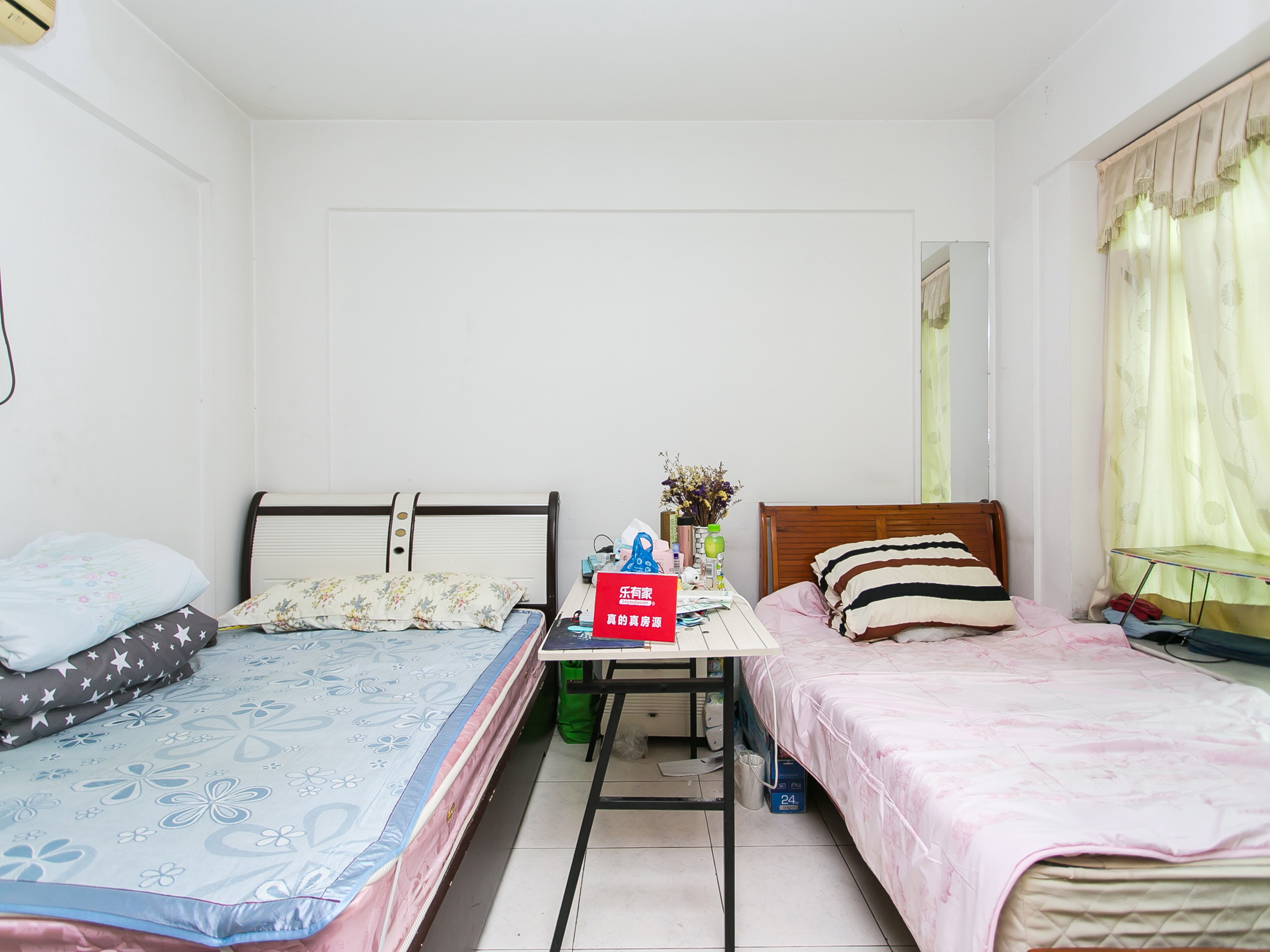 康达尔花园一期，方正户型，通风采光优，带地面花园，物业品质好，业主诚心出售，随时看房！